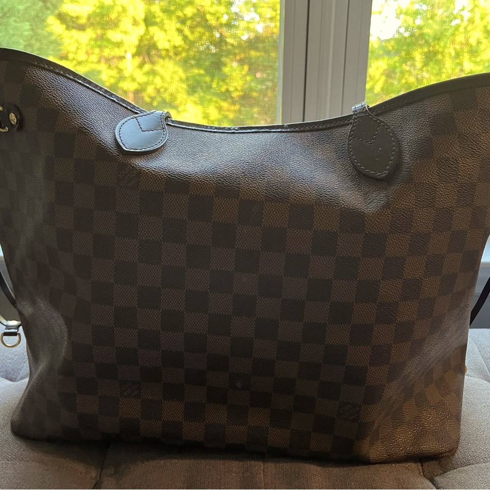 Authentic Louis Vuitton Damier Ebene Neverfull GM